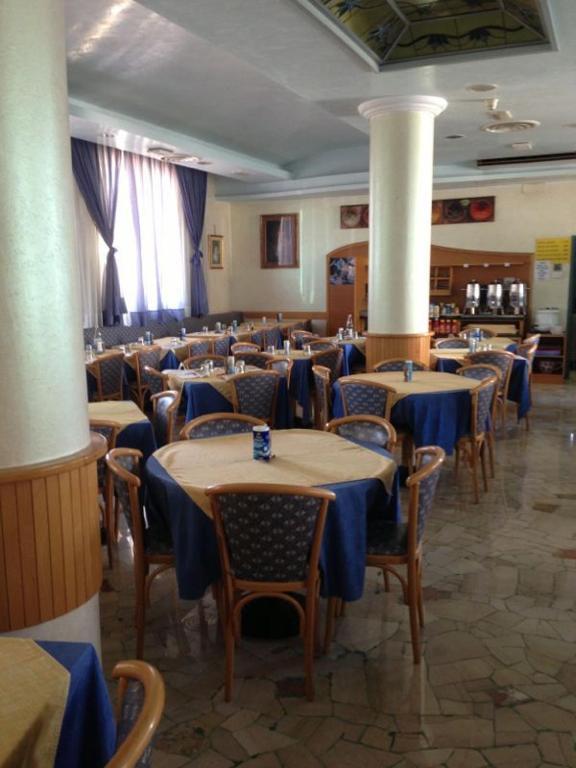 Hotel Harry'S Lido di Jesolo Esterno foto