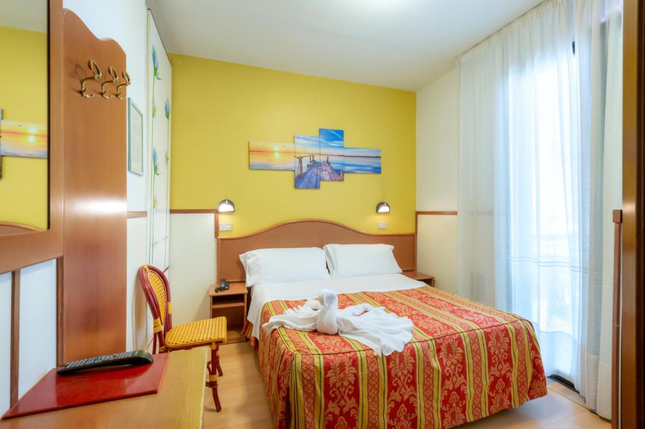 Hotel Harry'S Lido di Jesolo Esterno foto