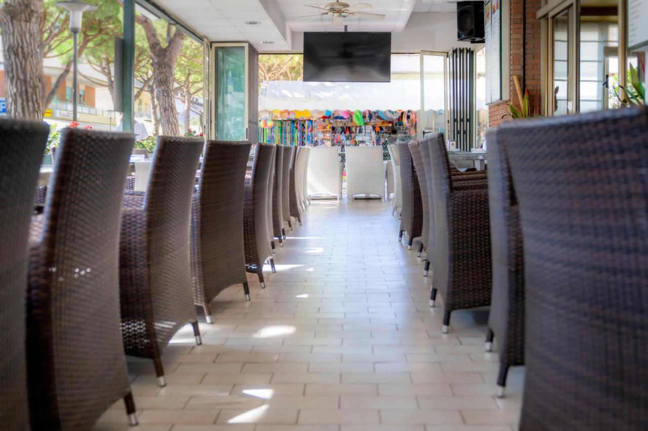 Hotel Harry'S Lido di Jesolo Esterno foto