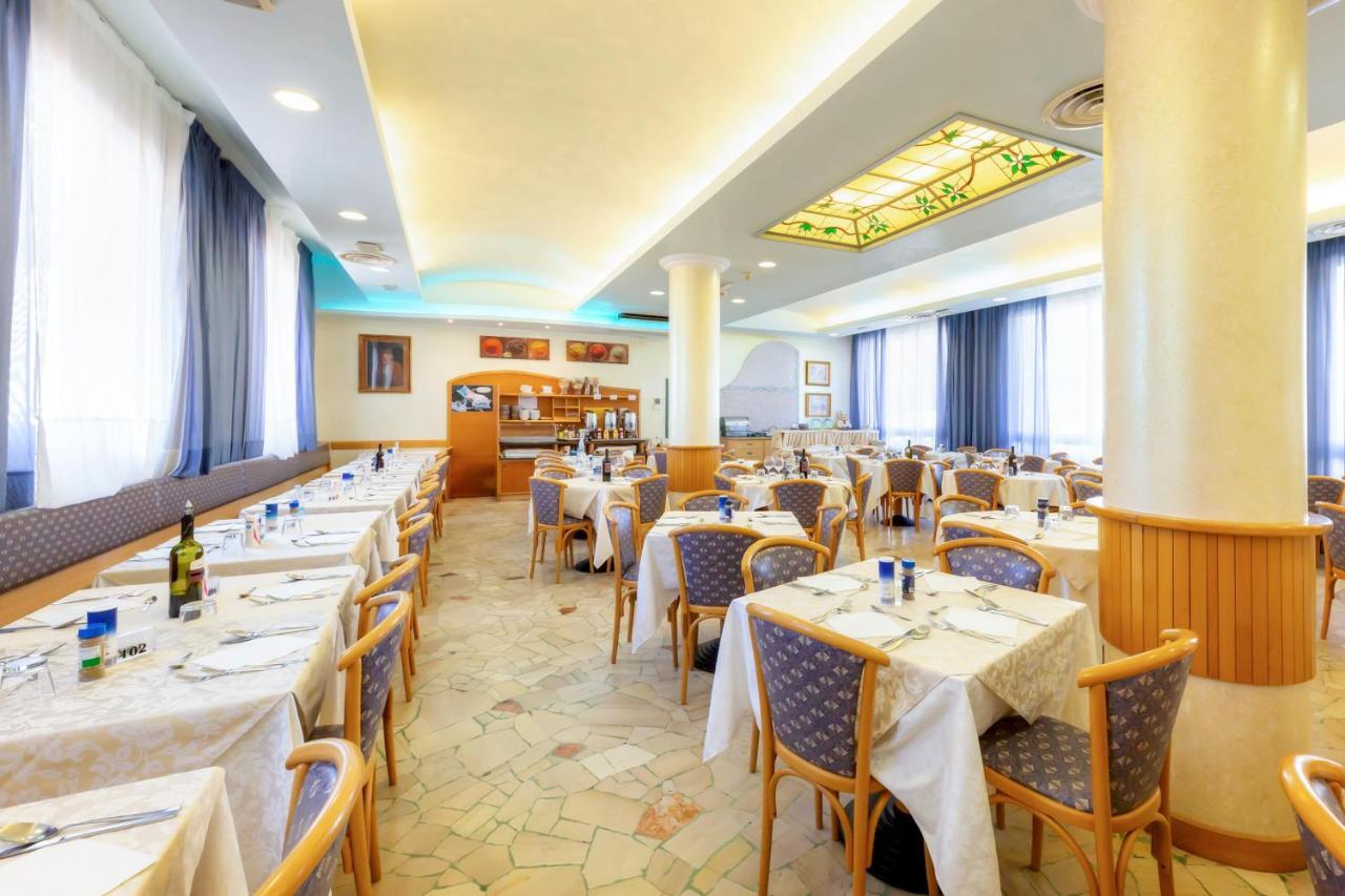 Hotel Harry'S Lido di Jesolo Esterno foto
