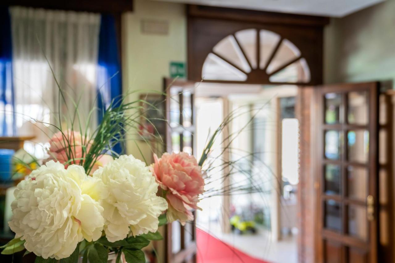 Hotel Harry'S Lido di Jesolo Esterno foto