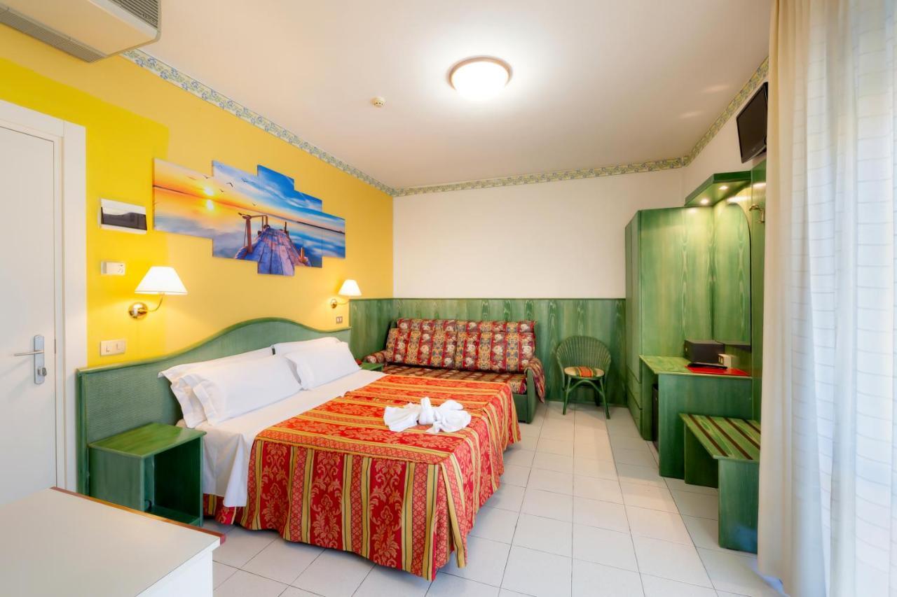 Hotel Harry'S Lido di Jesolo Esterno foto